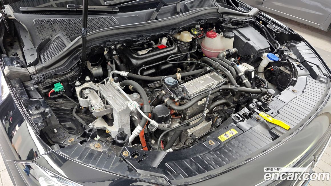 Mercedes-Benz EQA 2023