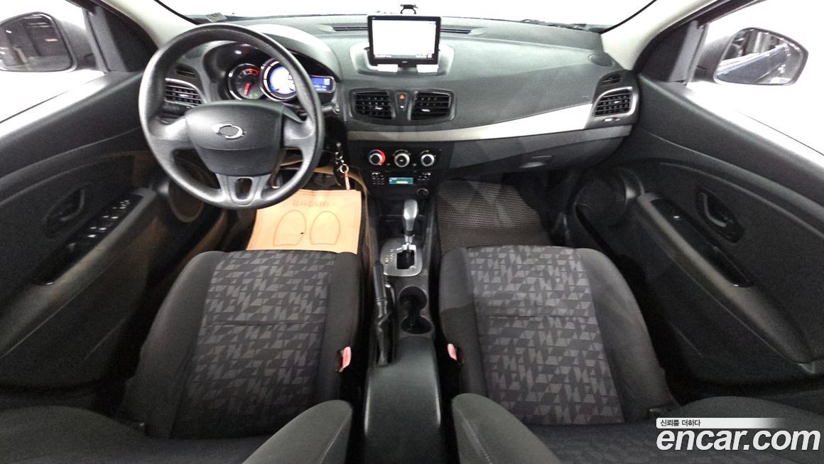 Renault-KoreaSamsung SM3 2013