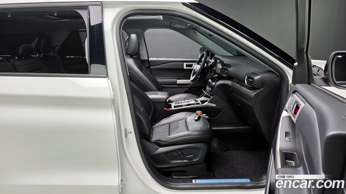 Ford Explorer 2023