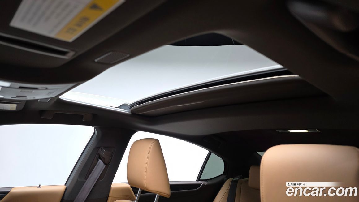 Lexus ES 2019