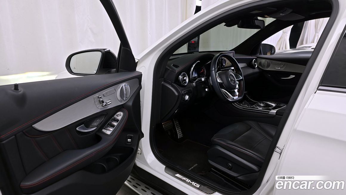 Mercedes-Benz GLC-Class 2019