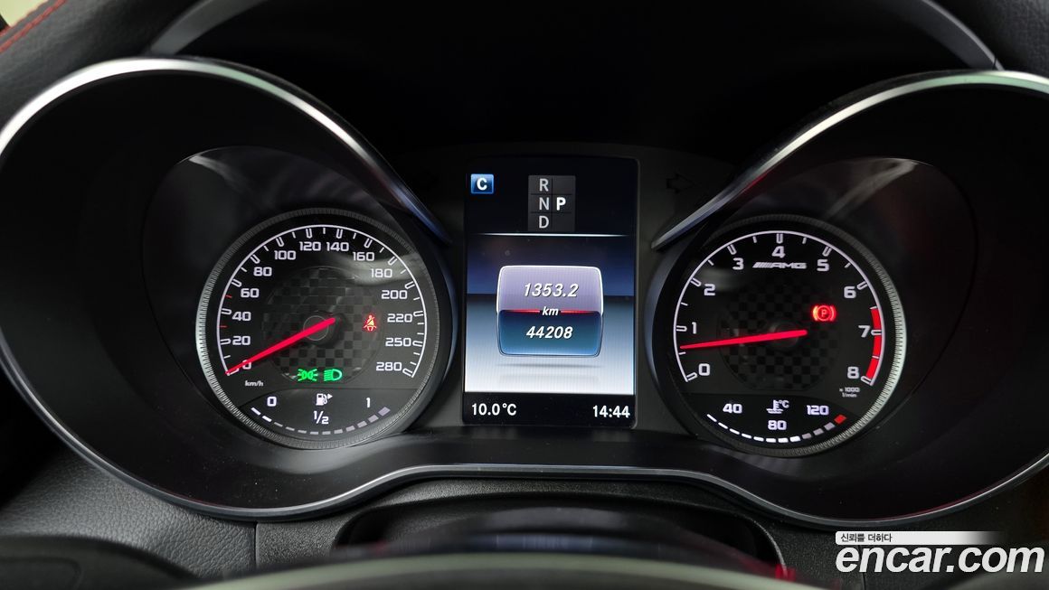 Mercedes-Benz GLC-Class 2019