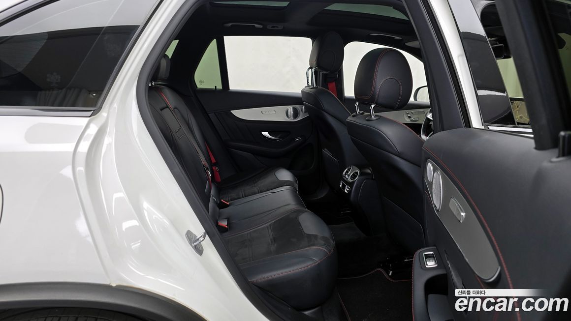 Mercedes-Benz GLC-Class 2019