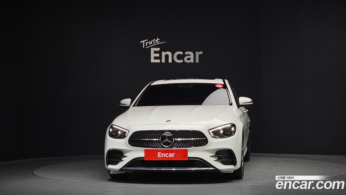 Mercedes-Benz E-Class 2021