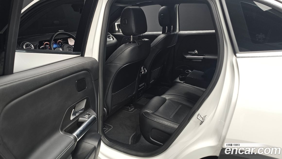 Mercedes-Benz EQA 2022