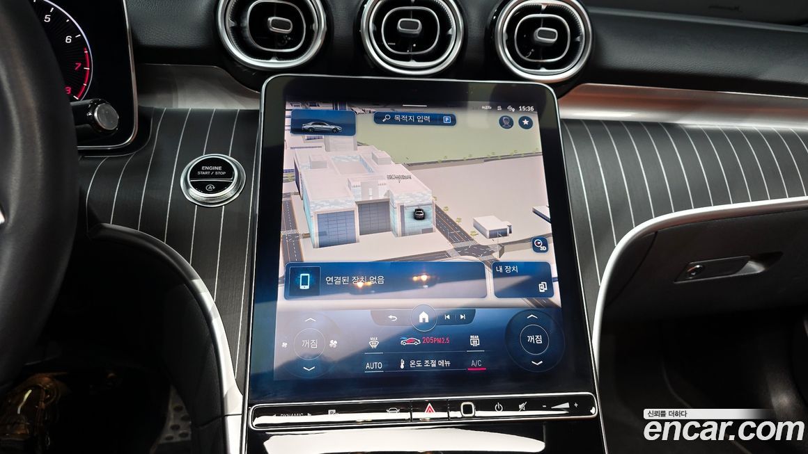 Mercedes-Benz C-Class 2022
