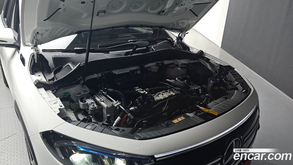 Mercedes-Benz EQA 2022