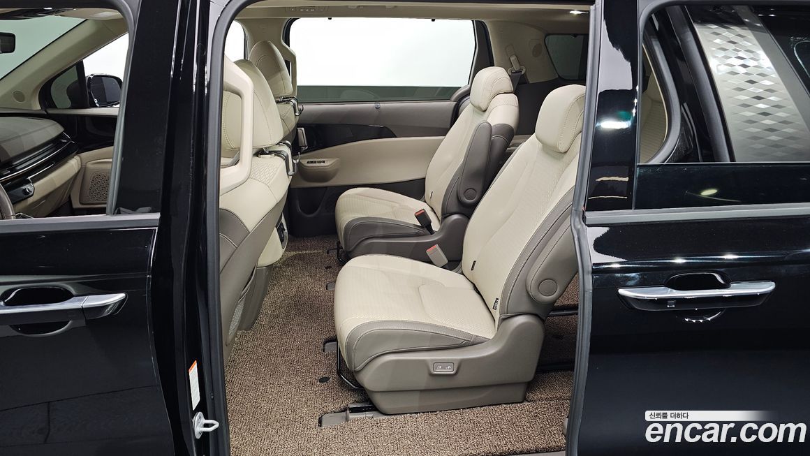 Kia Canival 2024