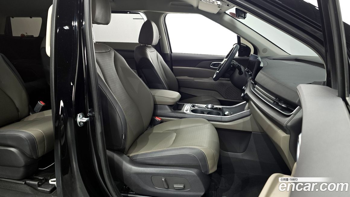 Kia Canival 2025