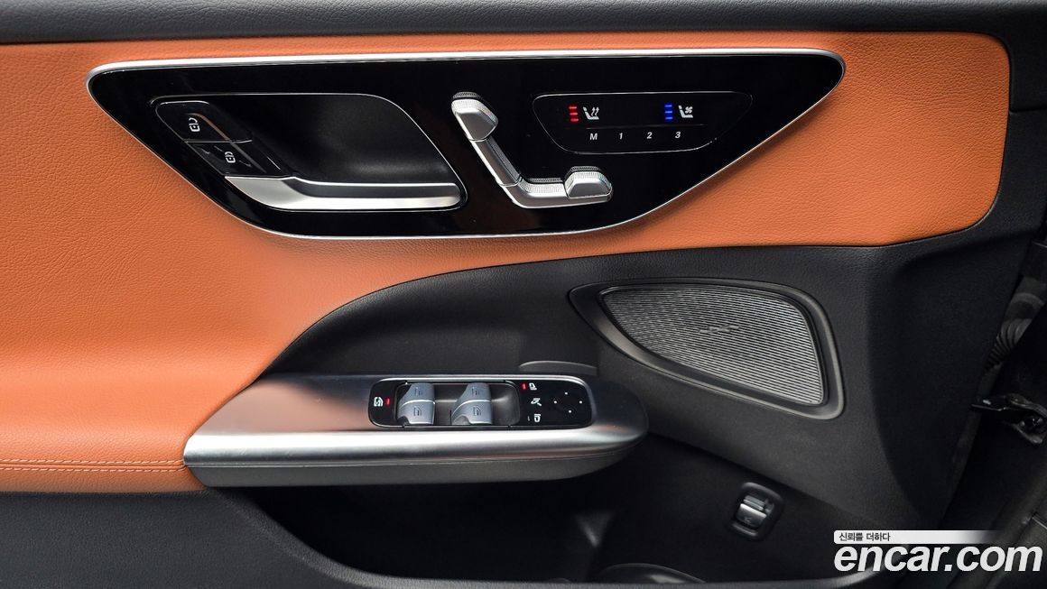 Mercedes-Benz C-Class 2022