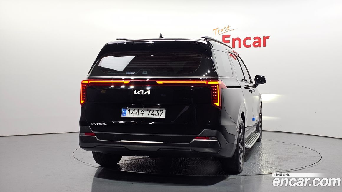Kia Canival 2024