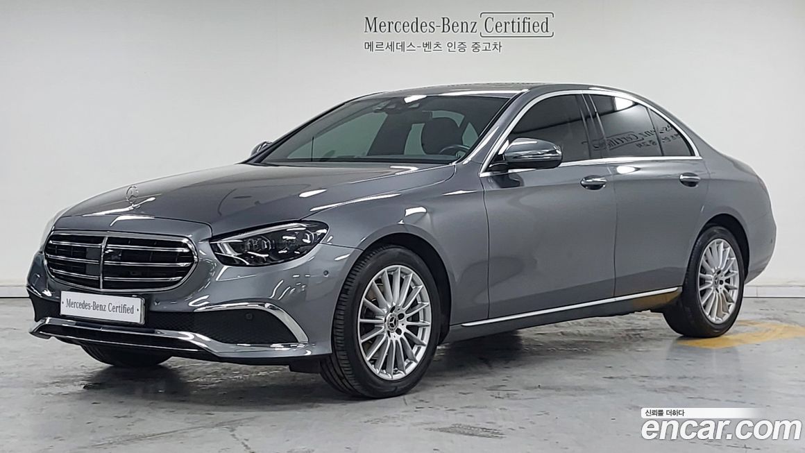 Mercedes-Benz E-Class 2021