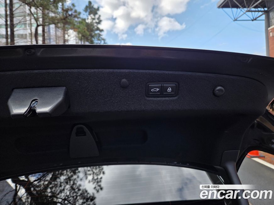 Kia K8 2025