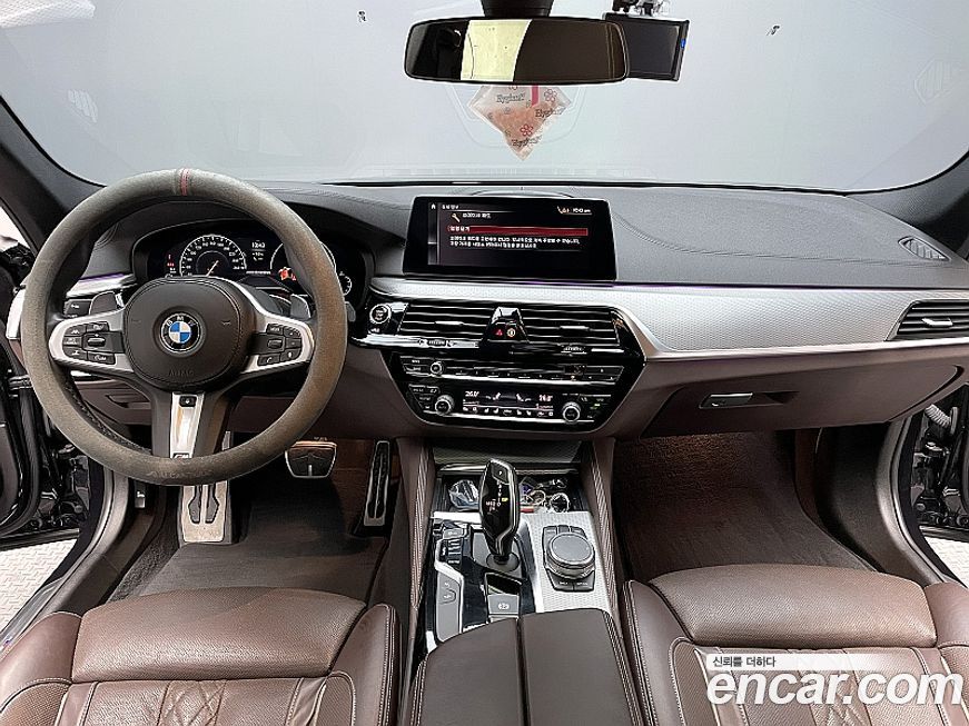 BMW 5-Series 2019
