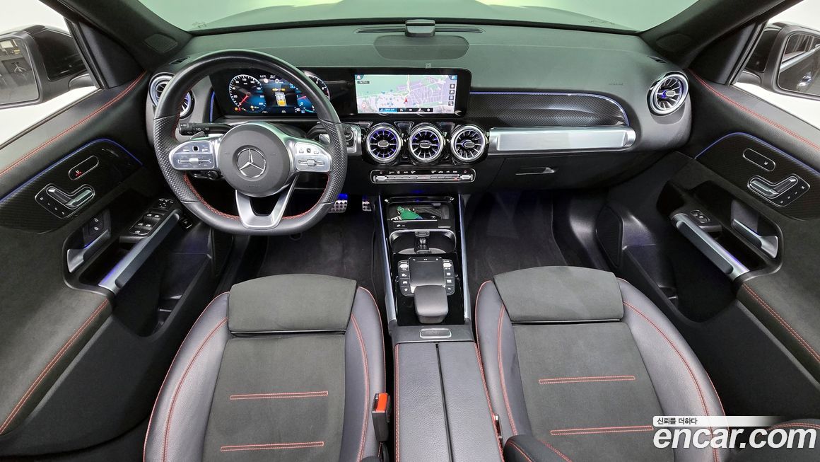 Mercedes-Benz GLB-Class 2023