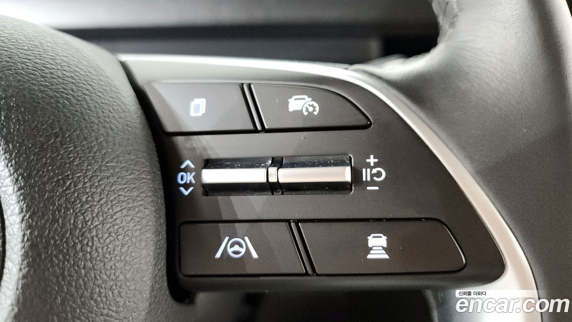 Hyundai Staria 2025