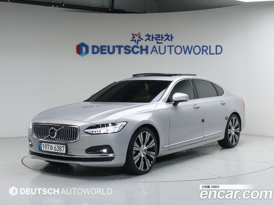 Volvo S90 2023