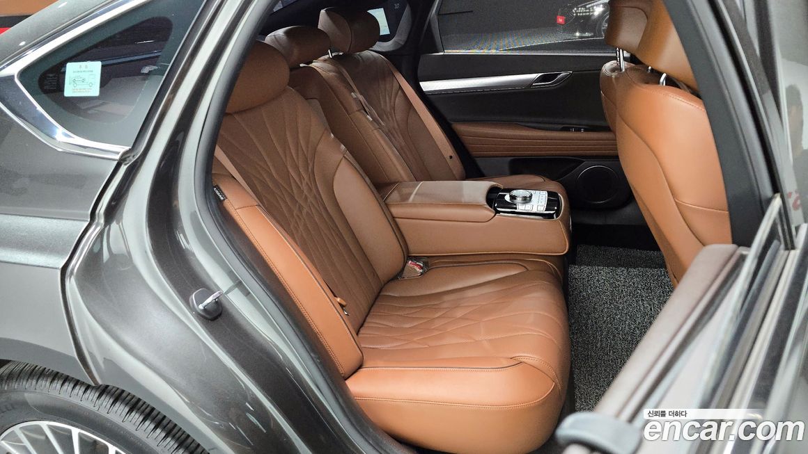 Genesis G80 2023