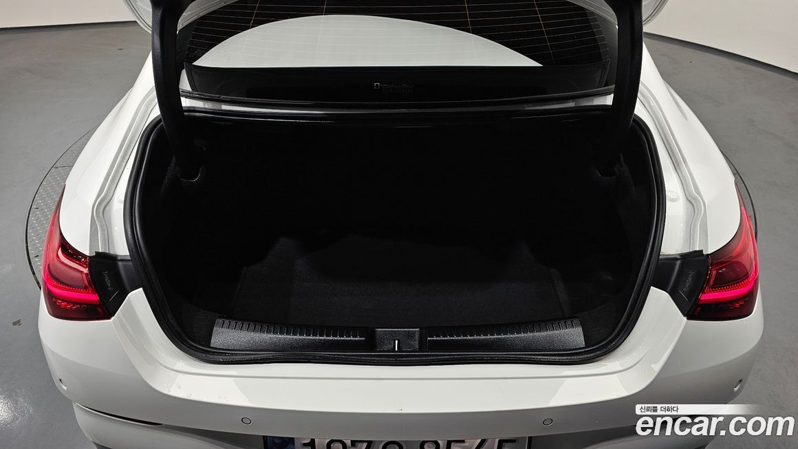 Mercedes-Benz CLA-Class 2024