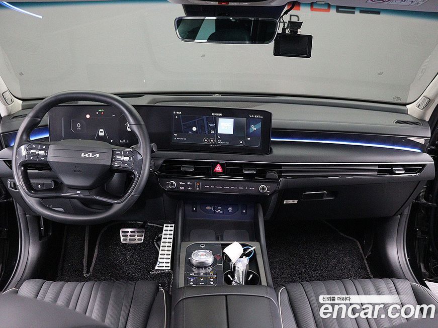 Kia K8 2025
