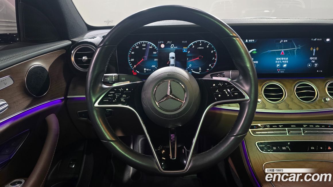 Mercedes-Benz E-Class 2022