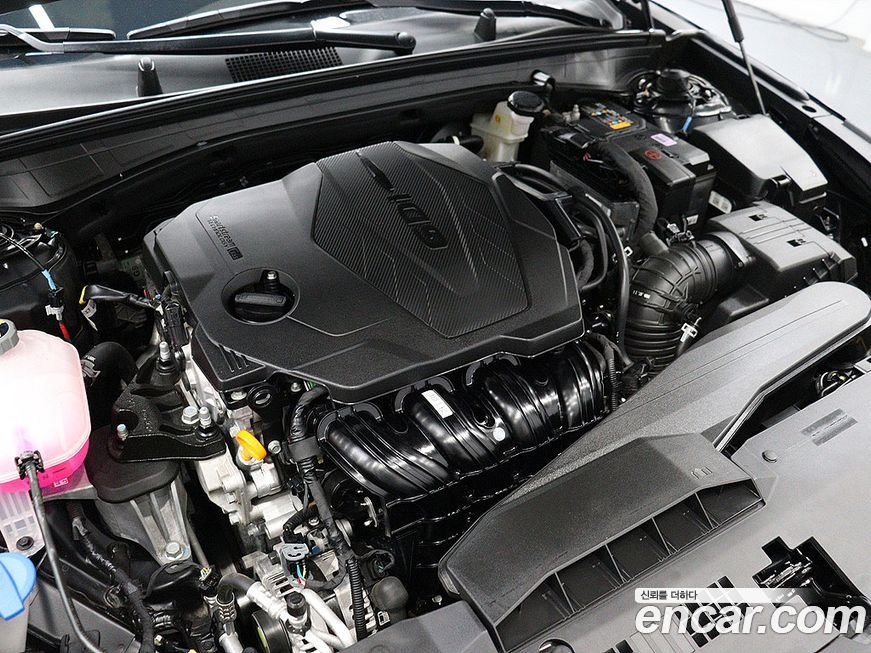 Kia K8 2025