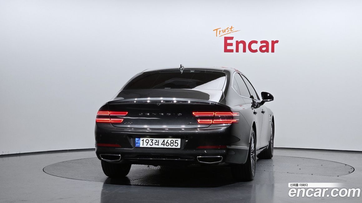 Genesis G80 2023
