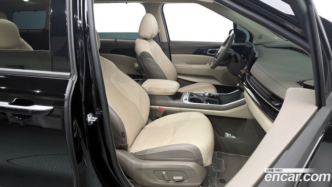 Kia Canival 2025