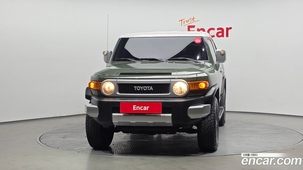 Toyota FJ Cruiser 2012