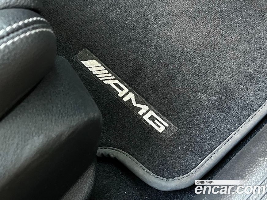 Mercedes-Benz C-Class 2021