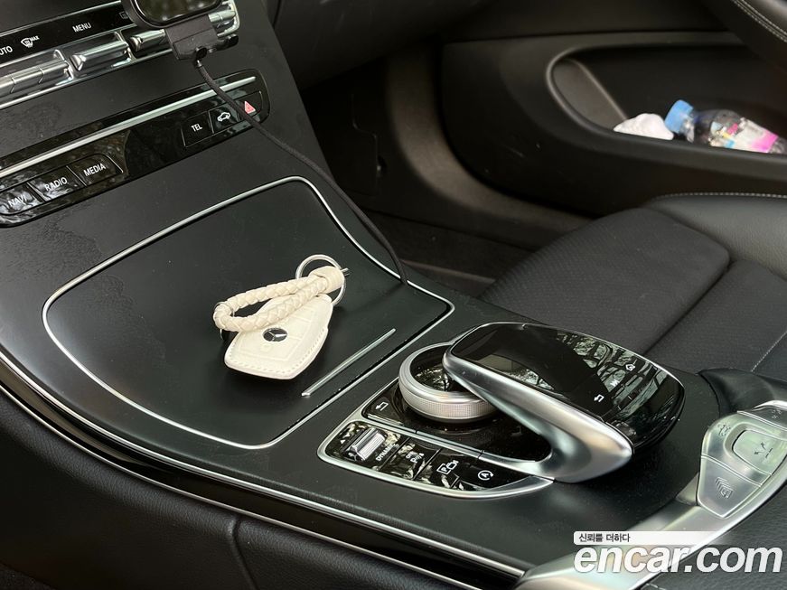 Mercedes-Benz C-Class 2021