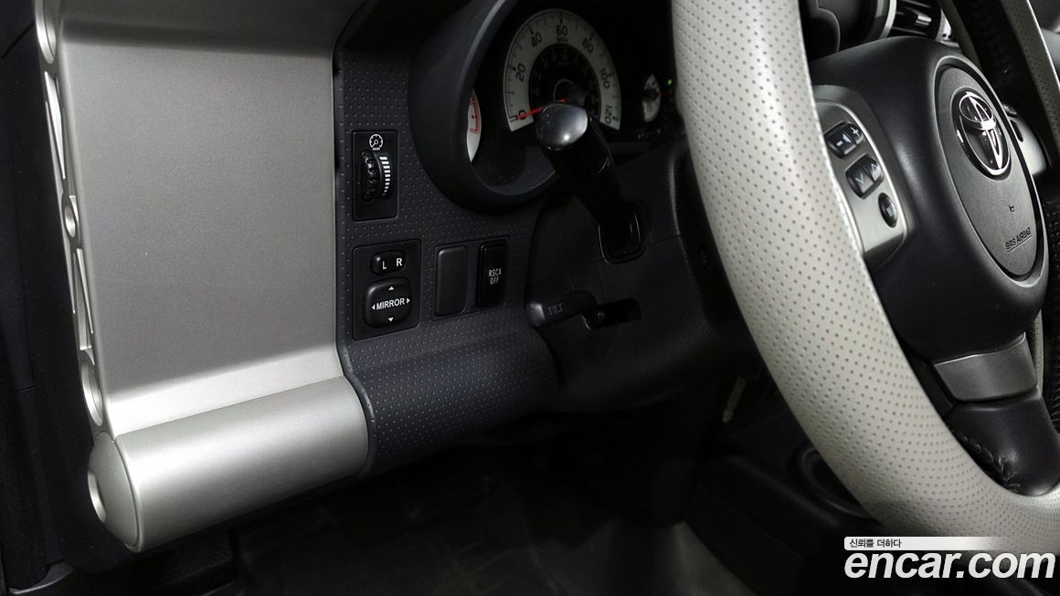 Toyota FJ Cruiser 2012