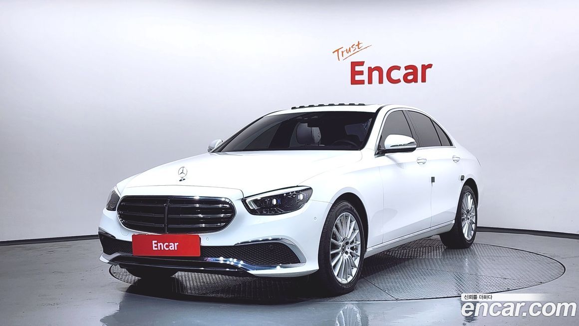 Mercedes-Benz E-Class 2021