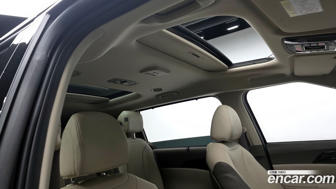 Kia Canival 2025