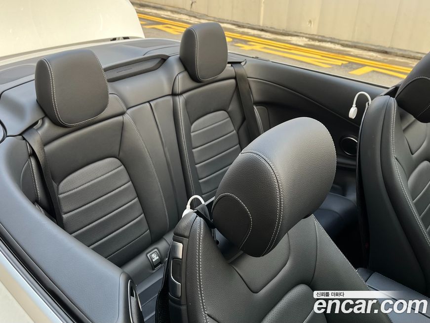 Mercedes-Benz C-Class 2021