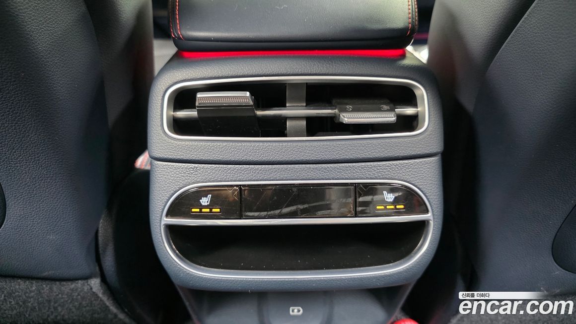 Genesis GV70 2023