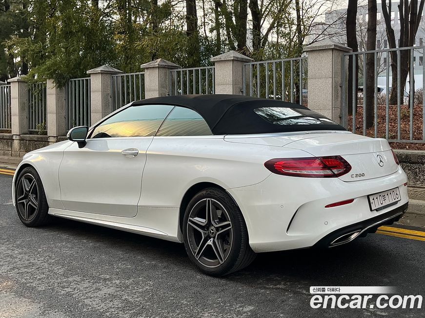 Mercedes-Benz C-Class 2021