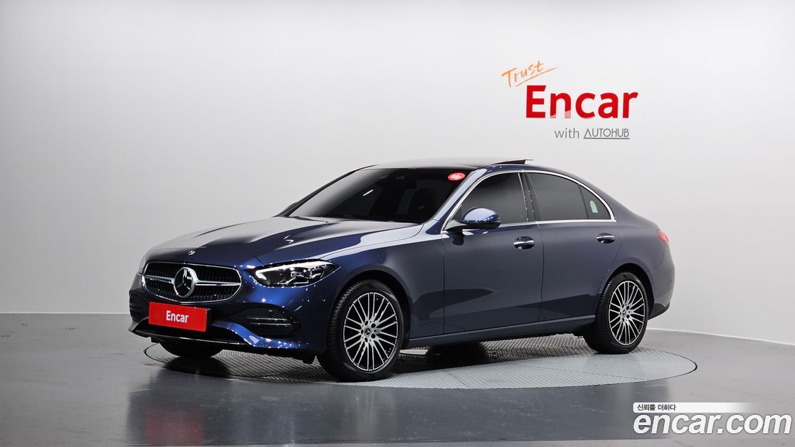 Mercedes-Benz C-Class 2025