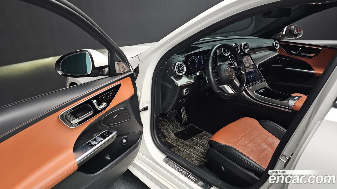 Mercedes-Benz C-Class 2022