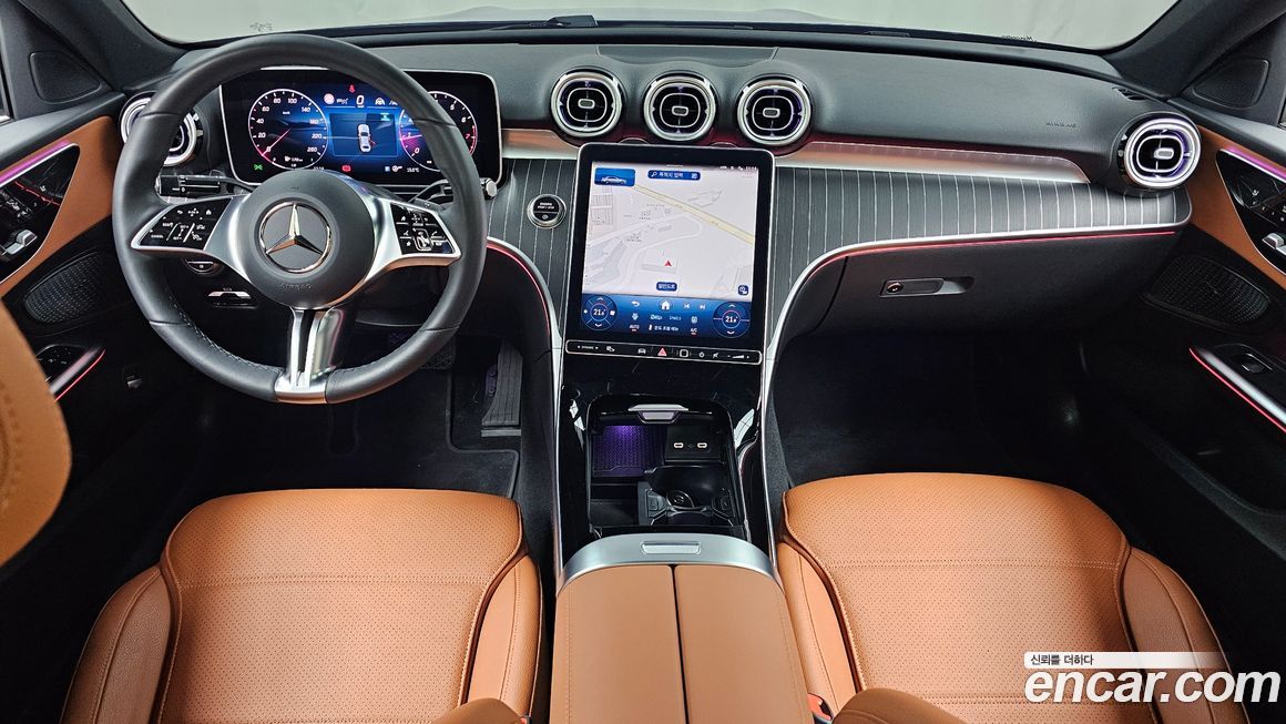 Mercedes-Benz C-Class 2025