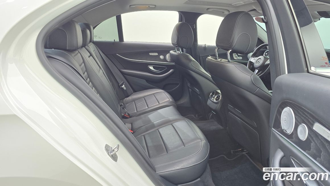 Mercedes-Benz E-Class 2018