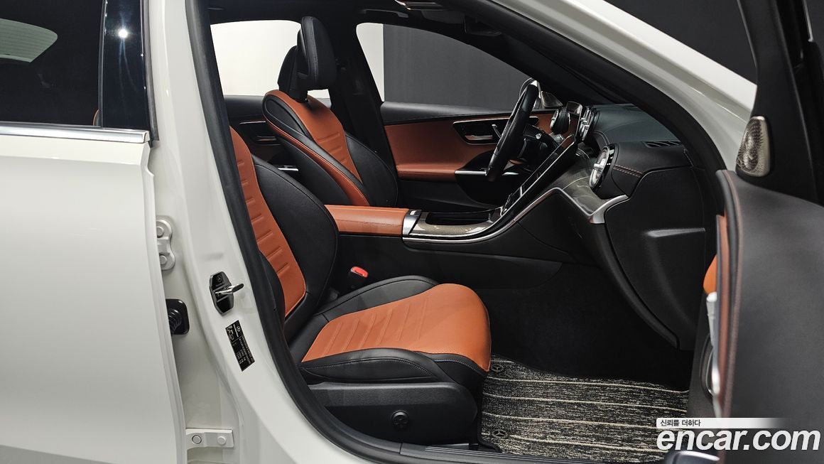 Mercedes-Benz C-Class 2022