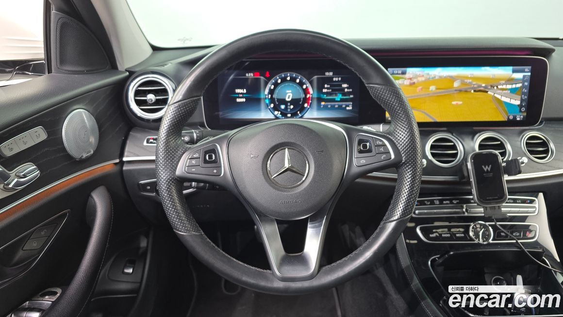 Mercedes-Benz E-Class 2018