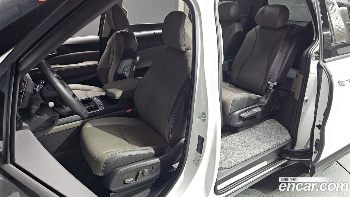 Kia Canival 2025
