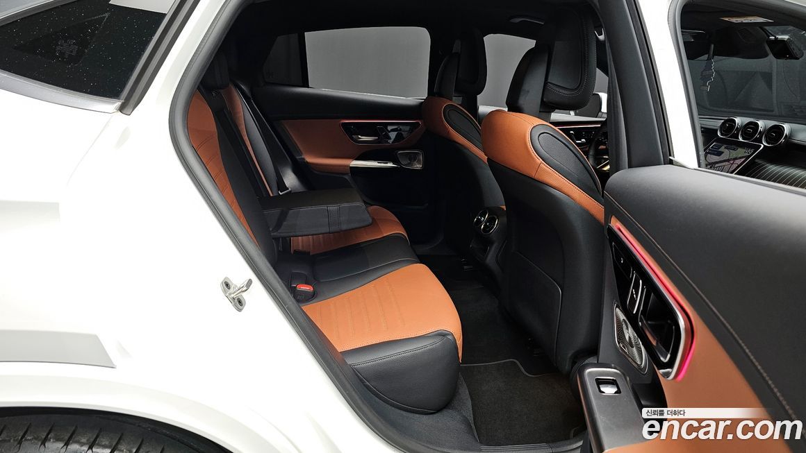 Mercedes-Benz GLC-Class 2024