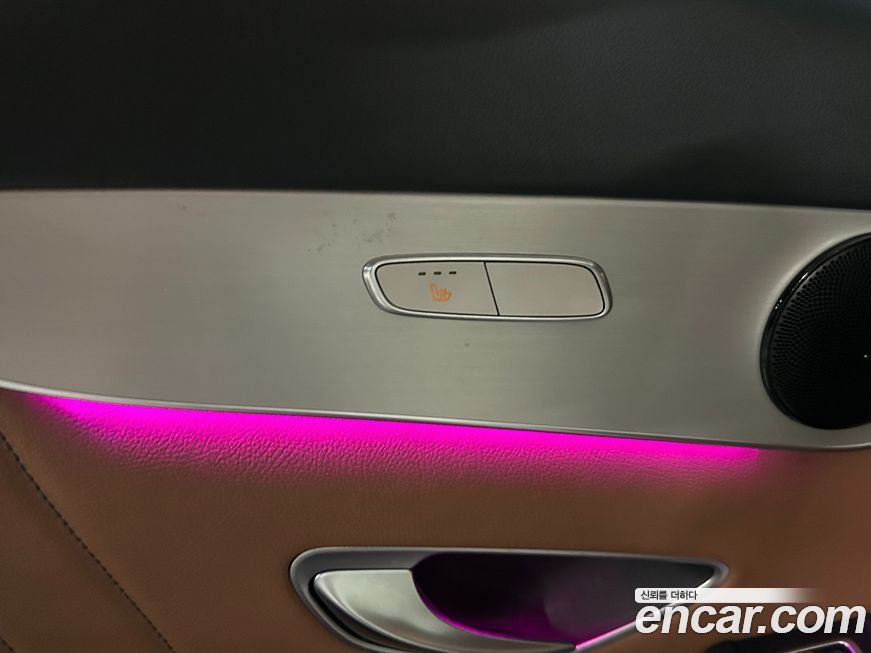 Mercedes-Benz GLC-Class 2021