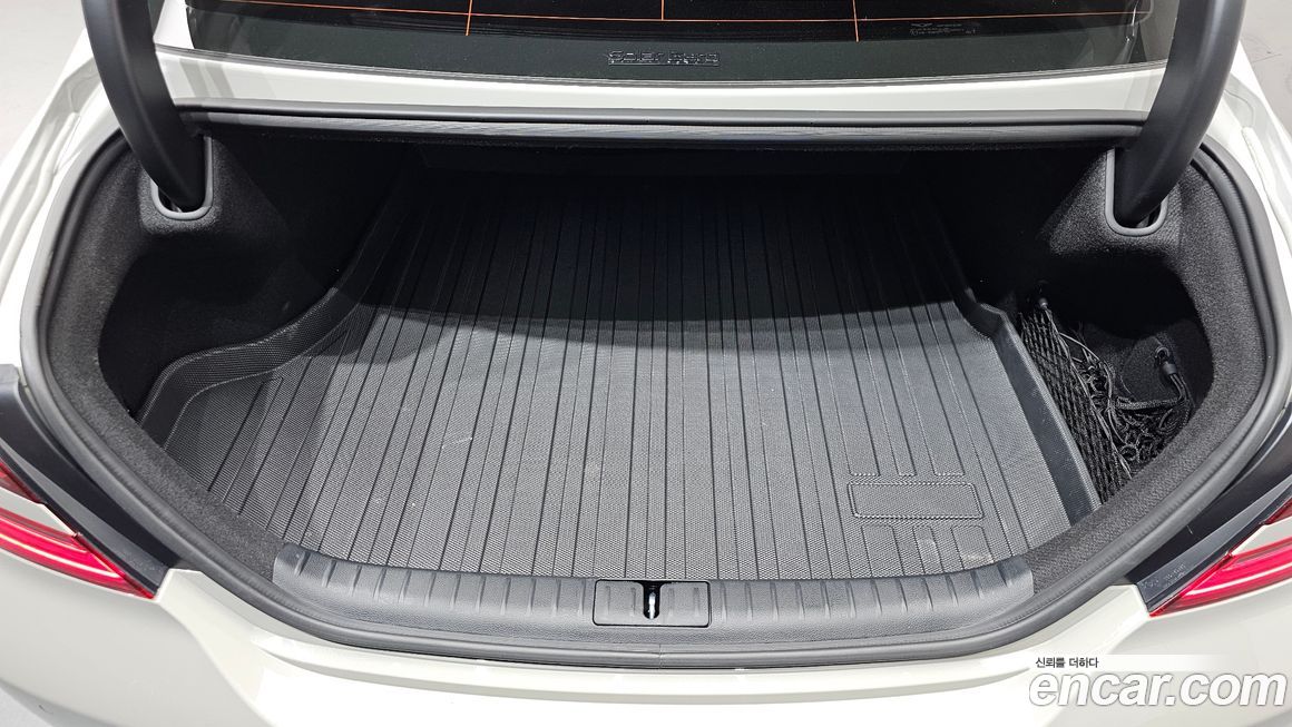 Genesis G70 2025