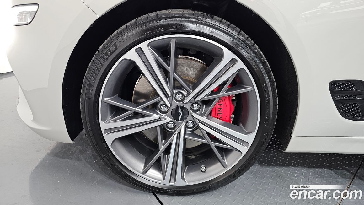 Genesis G70 2025