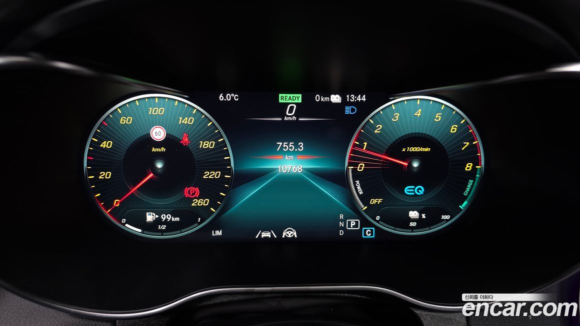 Mercedes-Benz GLC-Class 2021