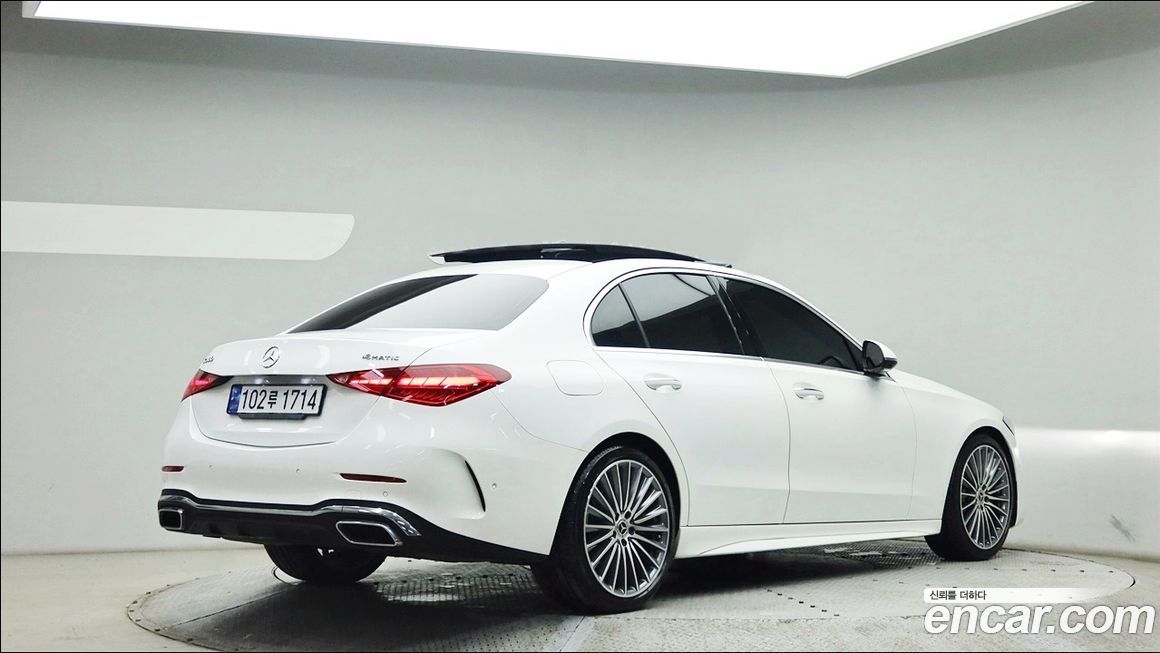 Mercedes-Benz C-Class 2023